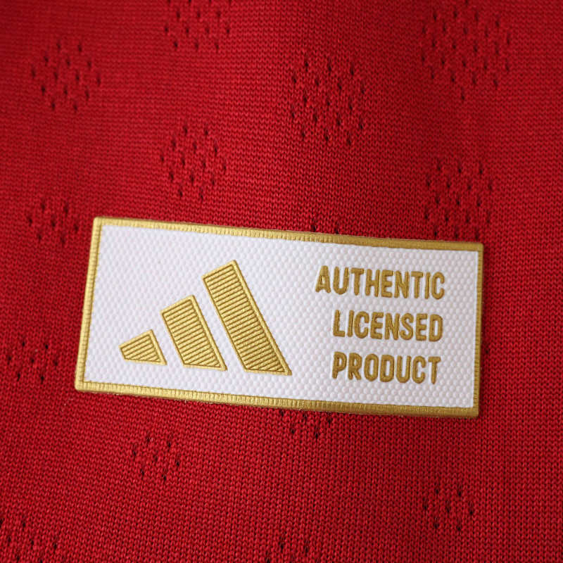 Liverpool Home Player Jersey 2025/26 - Long Sleeve