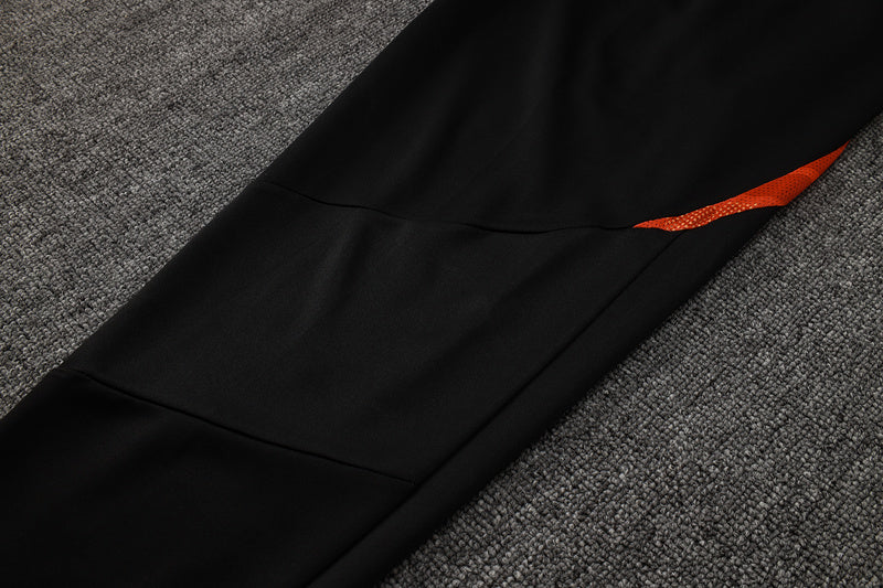 Agasalho de treino Internacional 25/26 - Preto