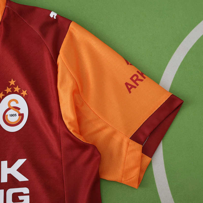Galatasaray Player Home Jersey 2025/26 - With Sponsors