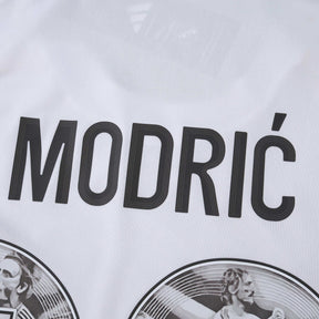 Real Madrid Home l 2025/26 - #Modric - 10