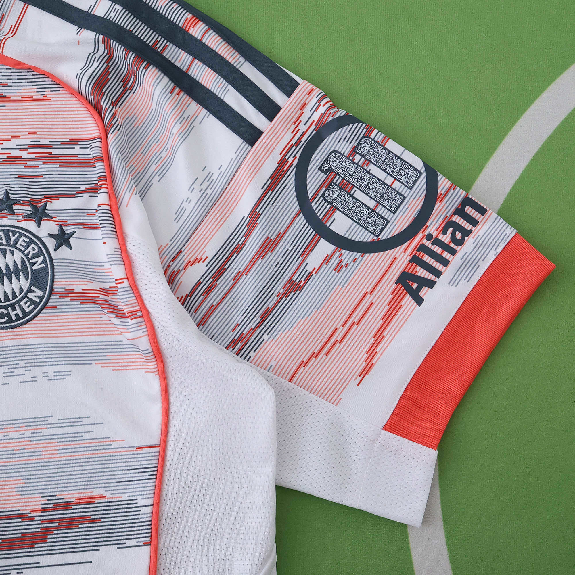 COMBO Bayern Munich 2025/26 - BLACK NOVEMBER