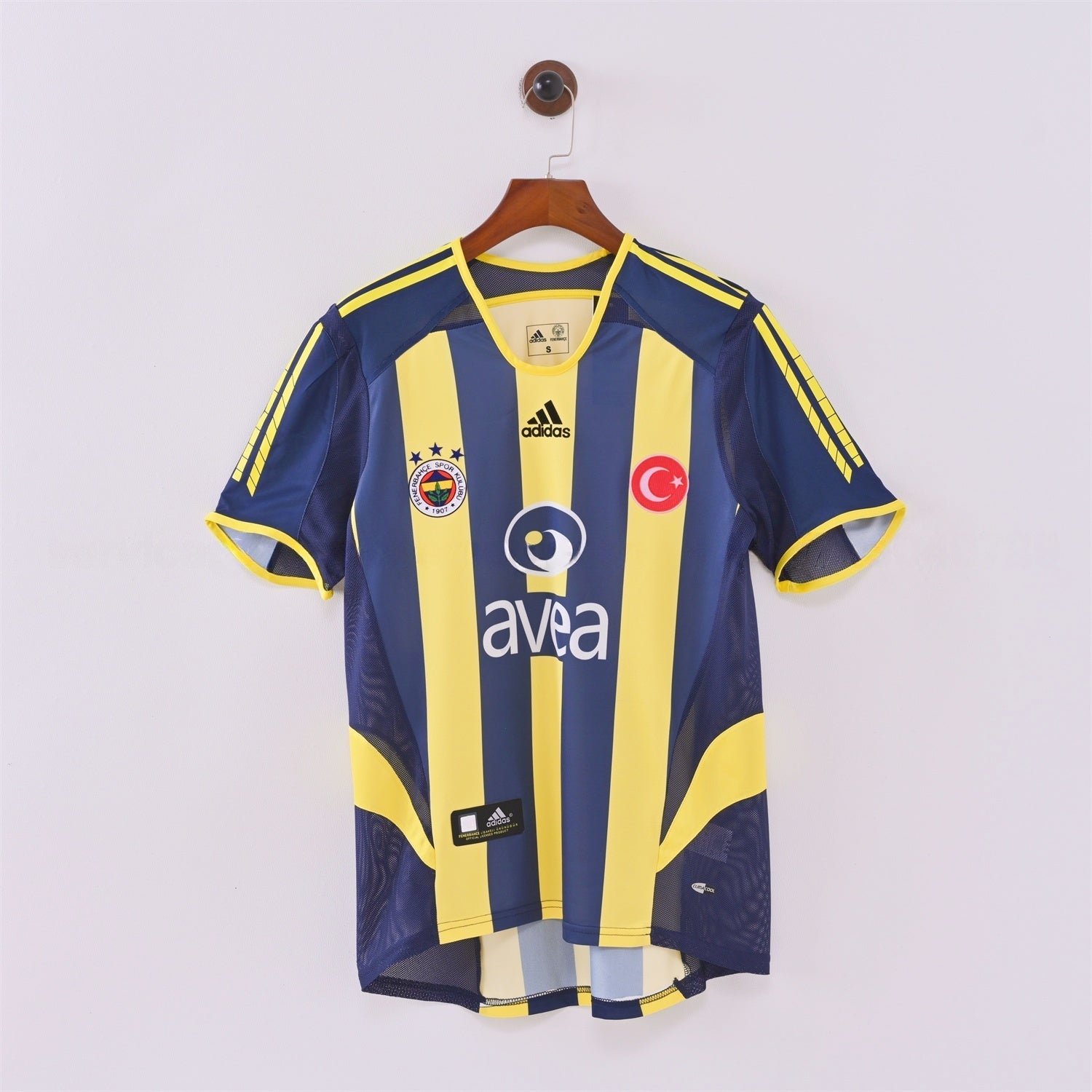 Fenerbahçe 2005/06 Home Retro Jersey