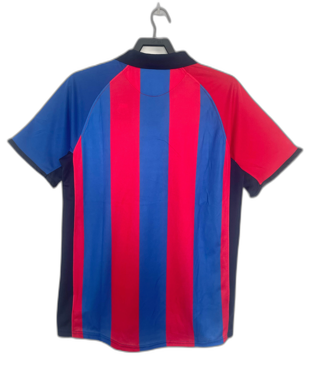 Barcelona 01/02 I Home Jersey - Retro Version