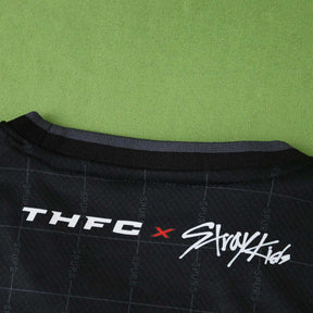 Kids Tottenham Hotspur Away Stray Kids Kit 2025/26