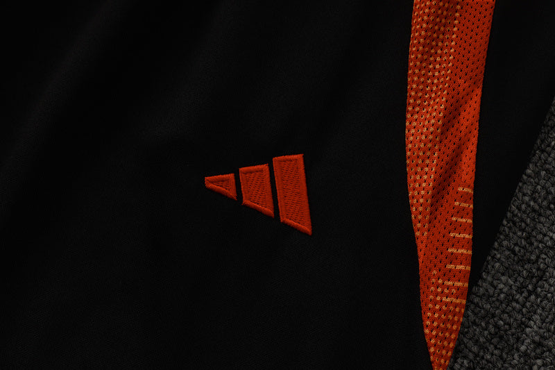 Agasalho de treino Internacional 25/26 - Preto