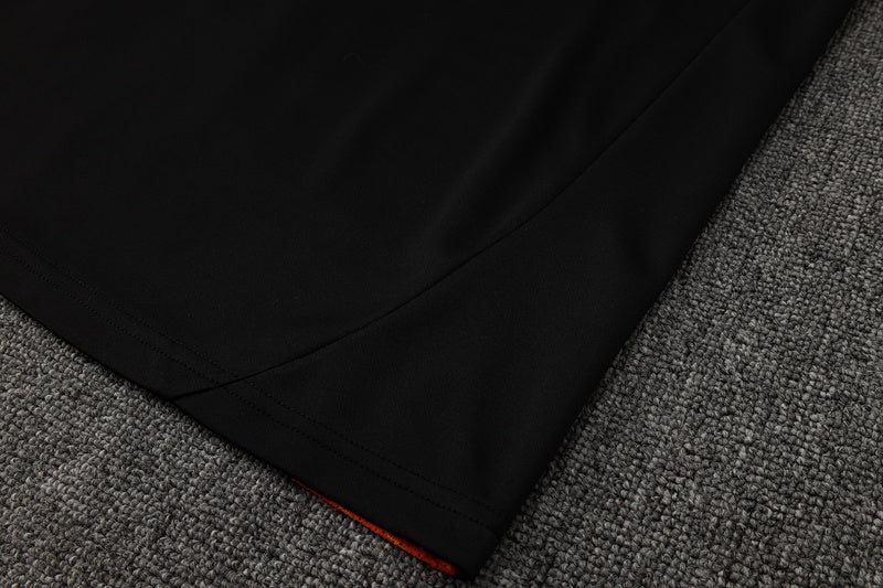 Agasalho de treino Internacional 25/26 - Preto